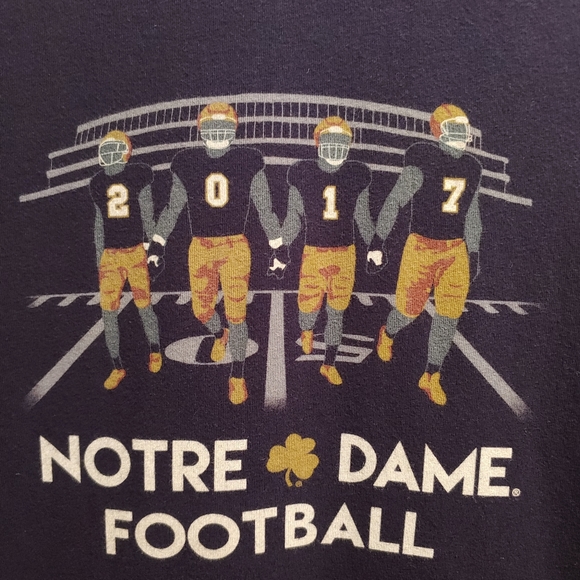 Notre Dame Fighting Irish Football Fan T-shirt - Picture 2 of 6